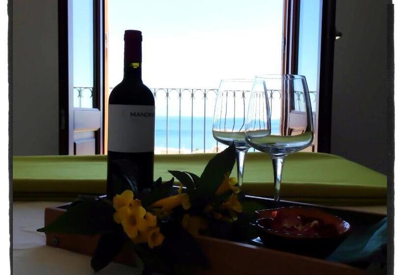 オーシャンビュースタンダードルームバルコニー付き, La Zagara