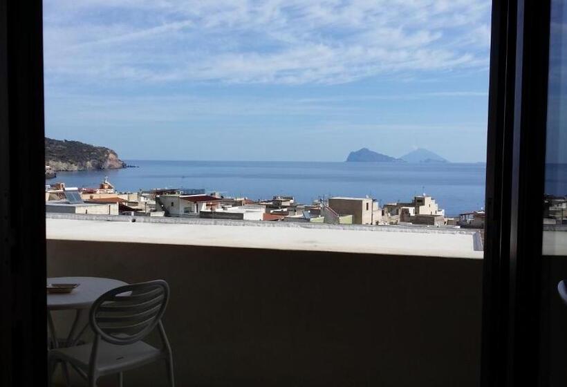 オーシャンビュースタンダードルームバルコニー付き, La Zagara