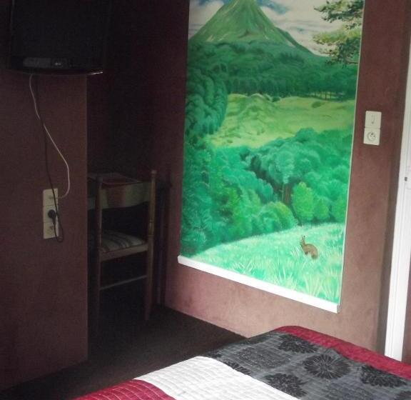 스탠다드 룸, Le Rider