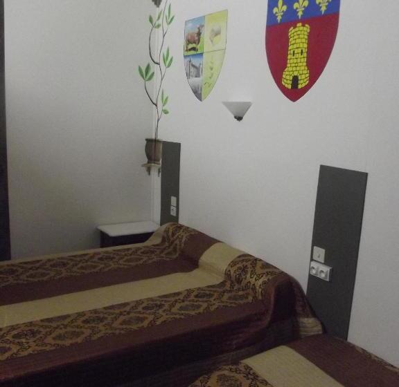 스탠다드 트리플 룸, Le Rider