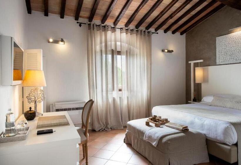 غرفة تنفيذية, Locanda Le Piazze