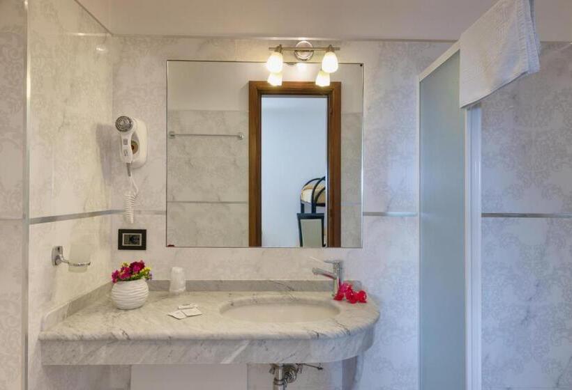 스탠다드 룸, Luna Lido