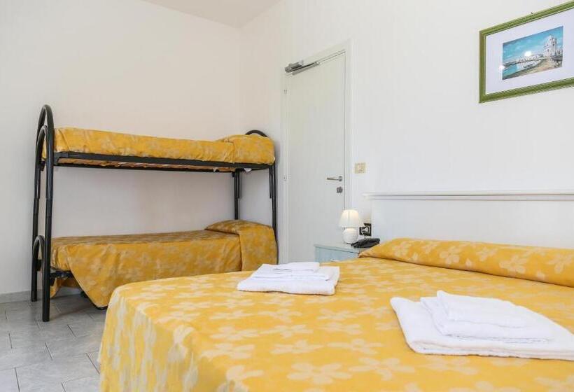 스탠다드 트리플 룸, Luna Lido