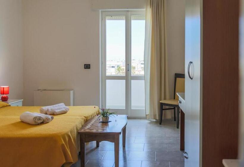 4인용 스탠다드 룸, Luna Lido