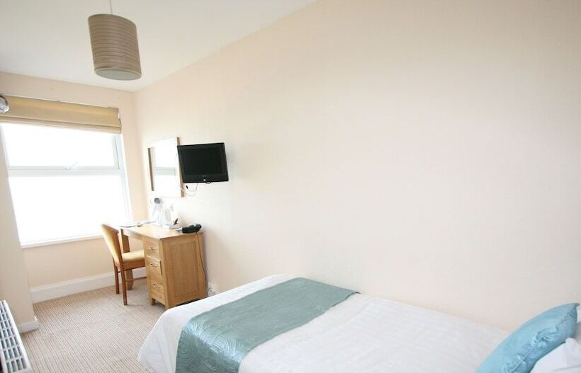 标准单人间, Pentire