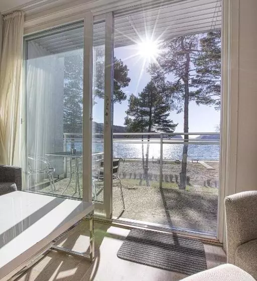 ファミリールーム, Rosfjord Strand