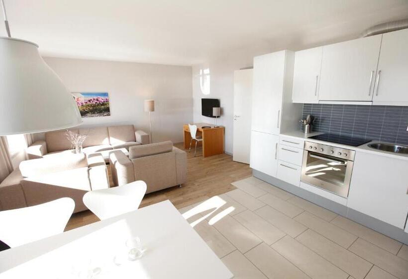 דירת שני חדרים, Rosfjord Strand