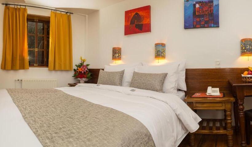 חדר סופריור, Rumi Punku