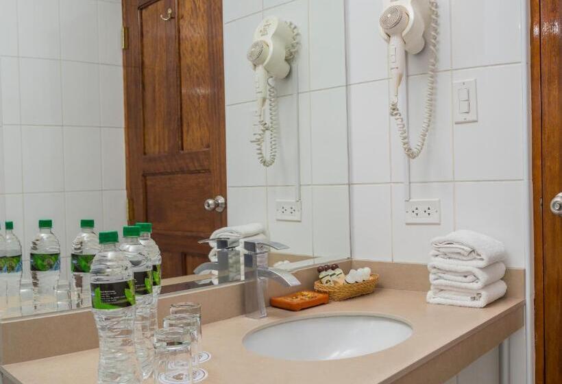 חדר סופריור, Rumi Punku