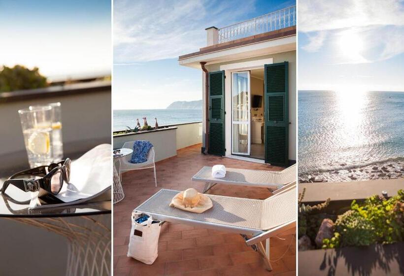 חדר סופריור עם נוף לים ומרפסת, Savoia