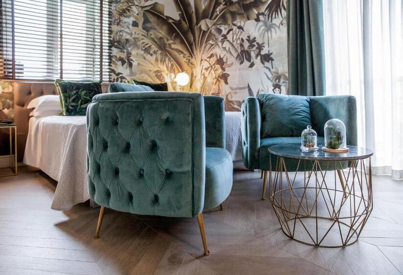 חדר סטנדרט נוף לים עם מרפסת, Savoia