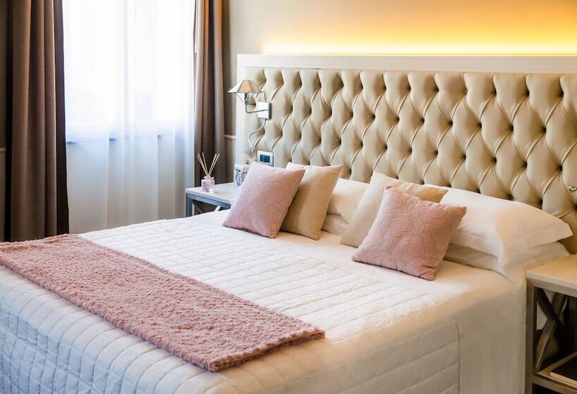 חדר סופריור נוף לעיר, Savoia