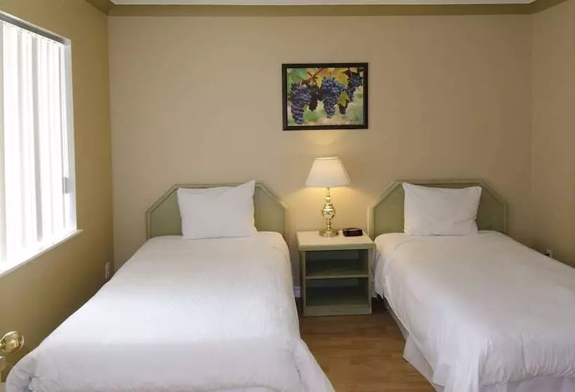 ２ベッドスイートルーム, Tiki Shores Inn & Suites