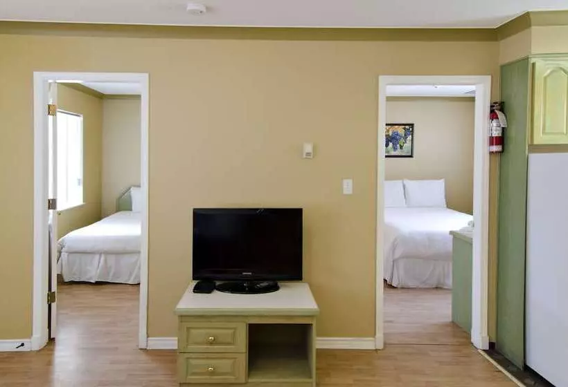２ベッドスイートルーム, Tiki Shores Inn & Suites