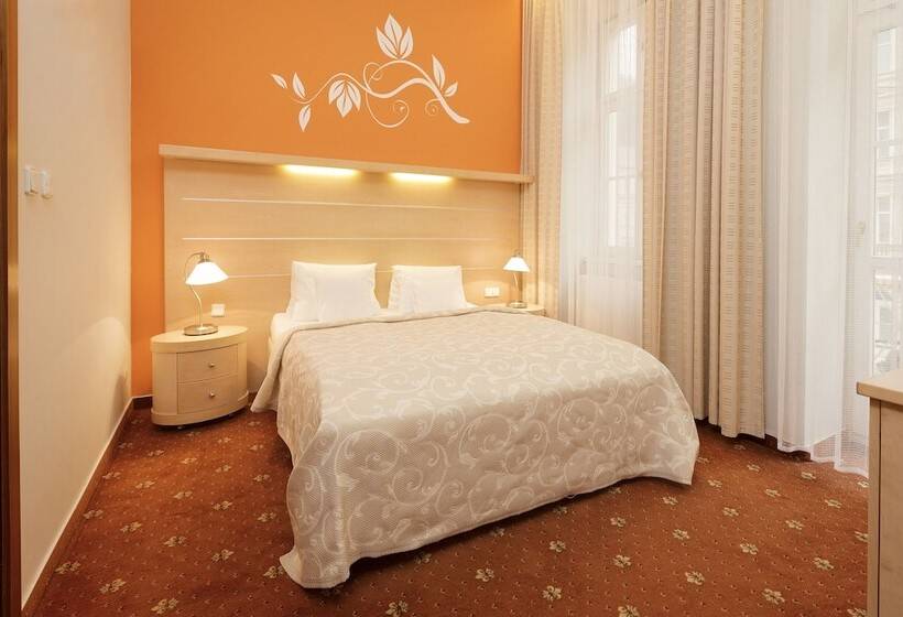 스탠다드 룸, Venus