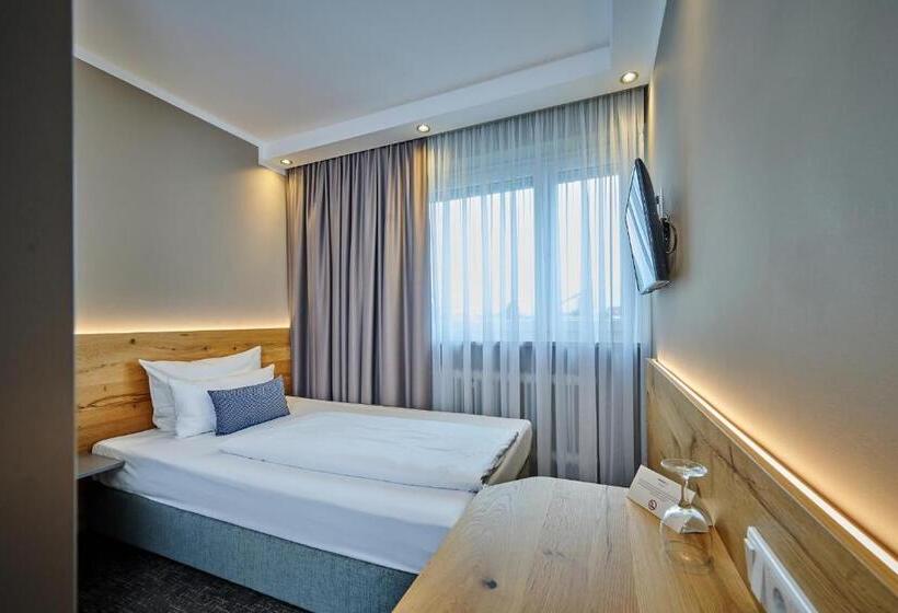 スタンダードシングルルーム, Westend