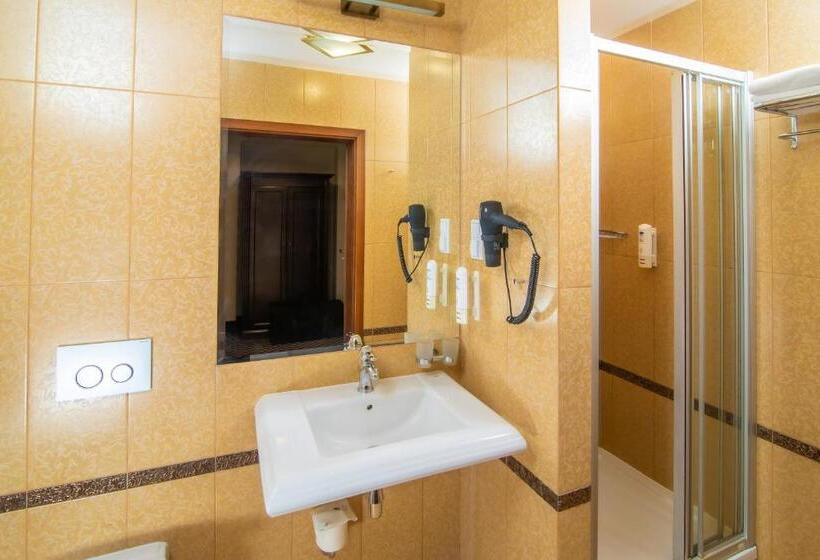 标准间, Wileński