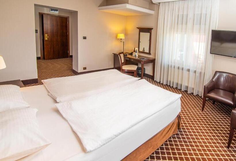 标准间, Wileński