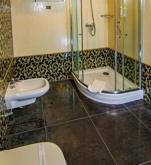 四人豪华间, Wileński