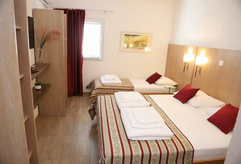 اتاق استاندارد سه نفره, Villa Deny Mostar With Free Parking