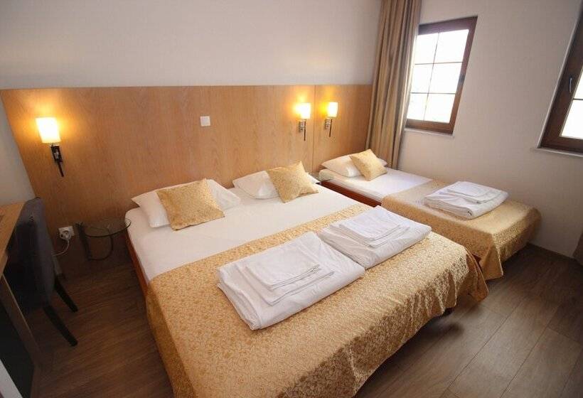 اتاق استاندارد سه نفره, Villa Deny Mostar With Free Parking