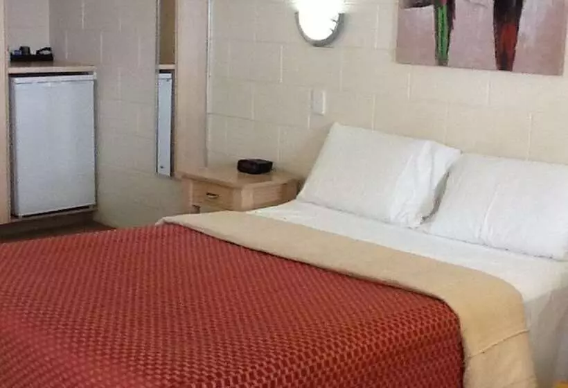 スタンダードルーム, Nambour Lodge Motel