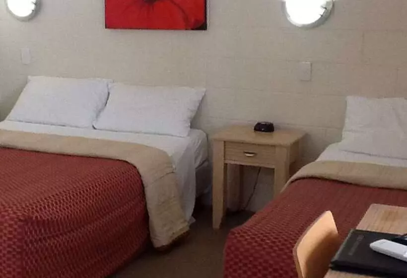 ファミリールーム, Nambour Lodge Motel