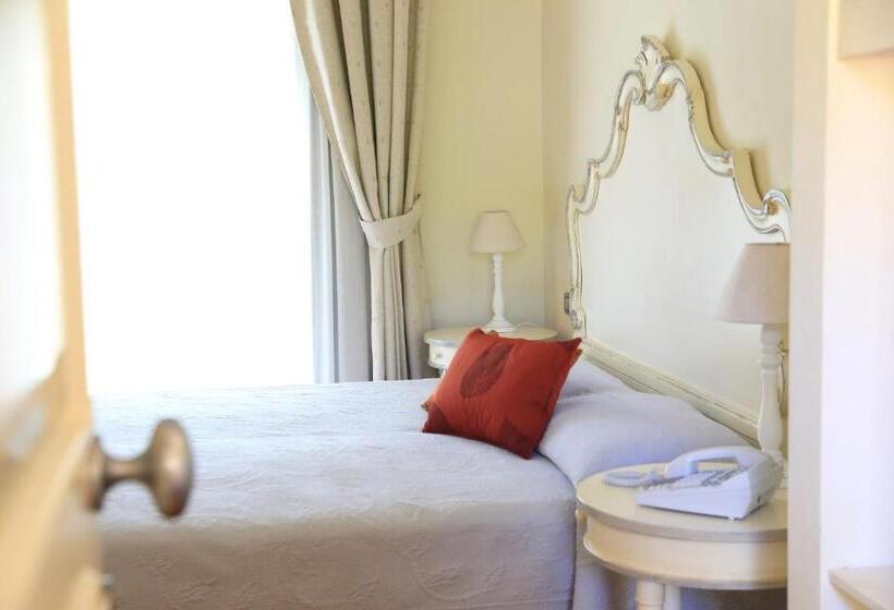 غرفة كلاسيكية, Villa Agnese