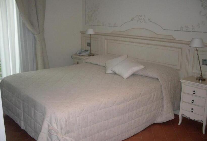 غرفة كلاسيكية, Villa Agnese