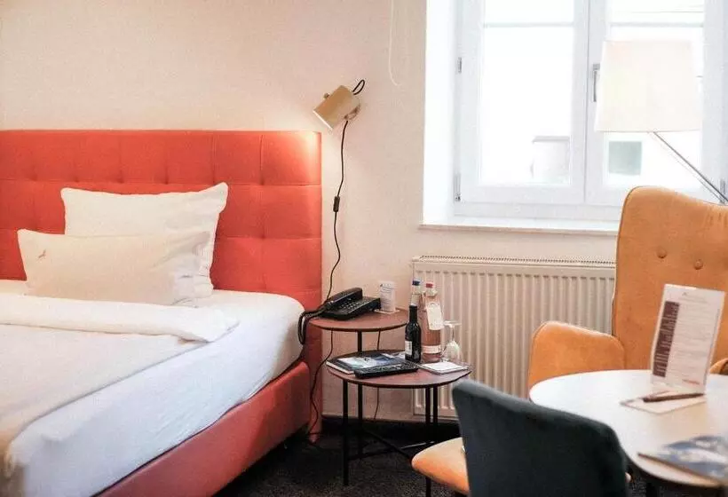 اتاق استاندارد یک نفره, The Townhouse Ruhpolding