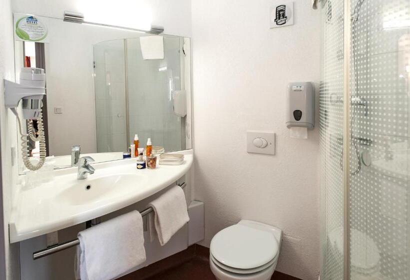 חדר סטנדרט לשלושה, Deltour Hotel Le Puy En Velay