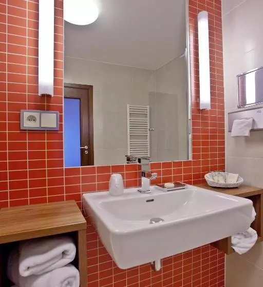 Juniorsviitti, Golden Fish Hotel Apartments