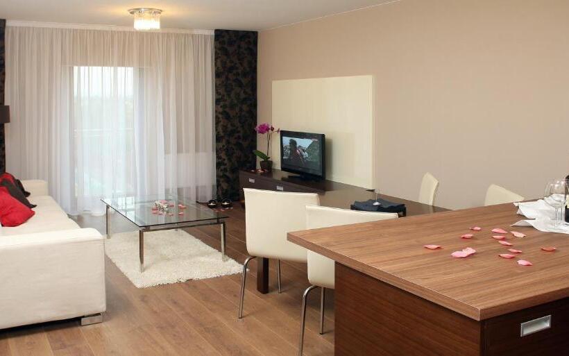 침실 1개 아파트, Golden Fish Hotel Apartments