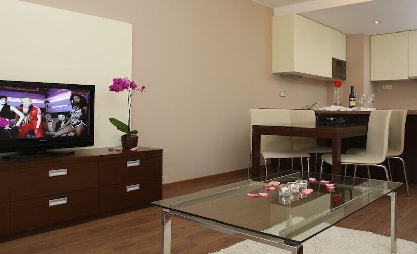 2침실 패밀리 아파트, Golden Fish Hotel Apartments