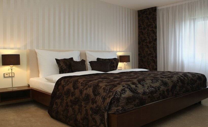 2人卧室家庭公寓, Golden Fish Hotel Apartments