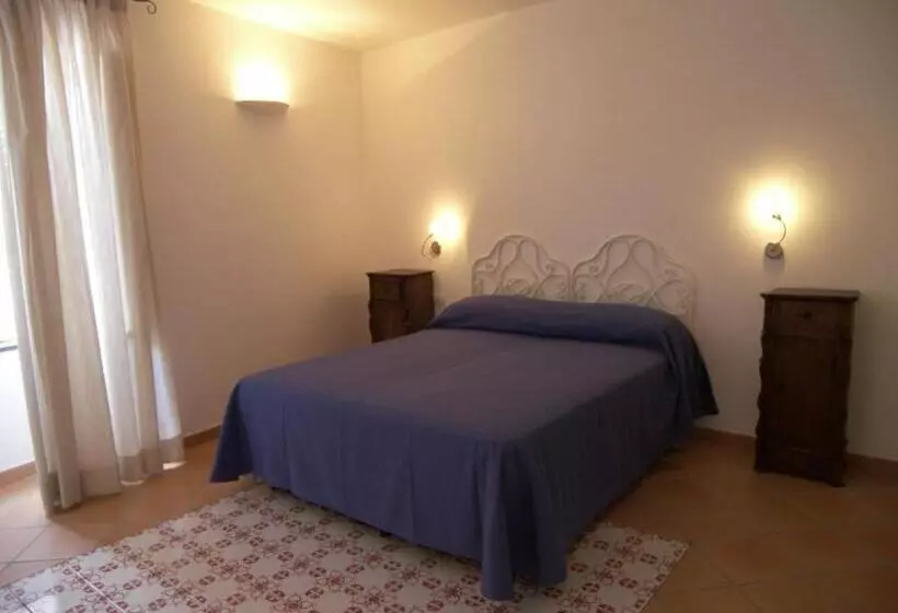 スタンダードトリプルルーム, Albergo  La Vigna