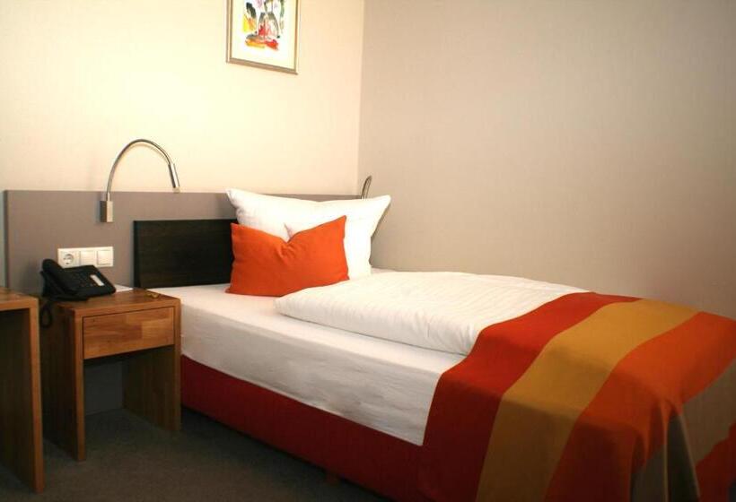 غرفة قياسية فردية, Am Kloster