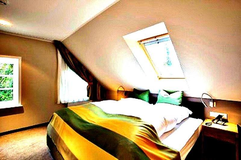 شقة غرفة واحدة, Am Kloster