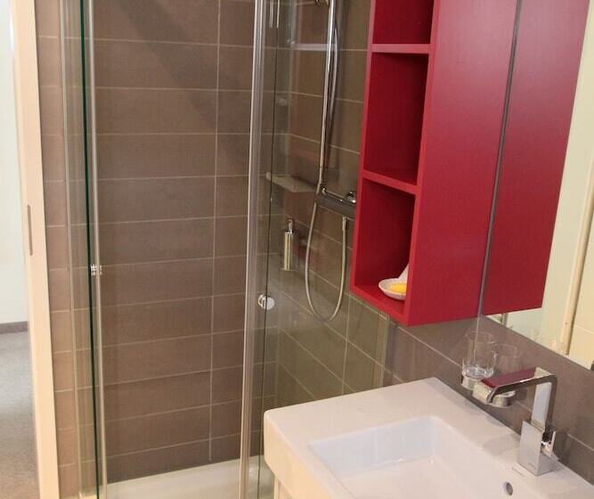 غرفة قياسية, Am Kloster