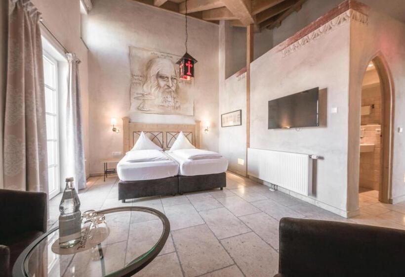 Номер Стандарт Тематический, Arthus