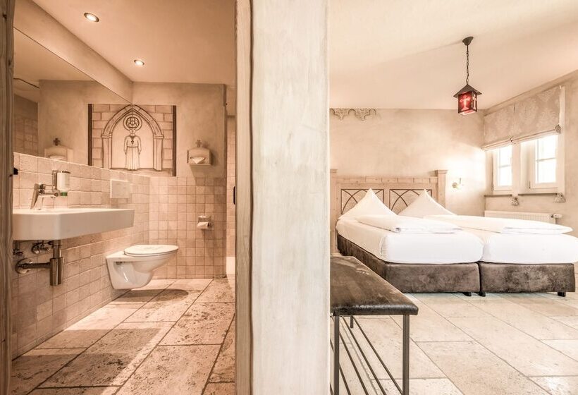 Номер Стандарт Индивидуальный, Arthus