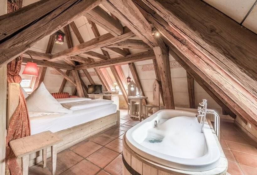 Номер Стандарт, Arthus