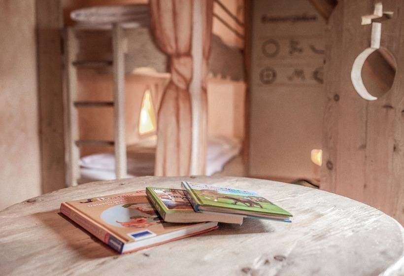 Номер Стандарт, Arthus