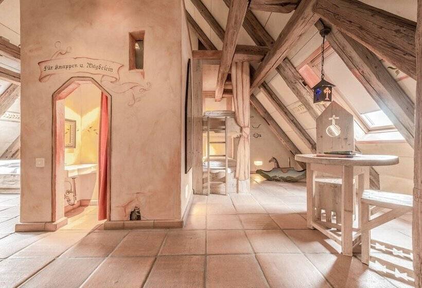 Номер Стандарт, Arthus