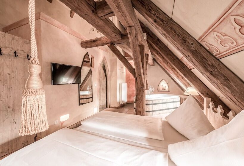 Номер Стандарт, Arthus