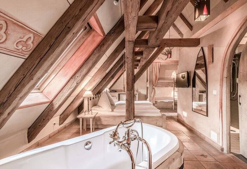 Номер Стандарт, Arthus