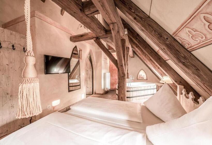 Номер Стандарт Тематический, Arthus