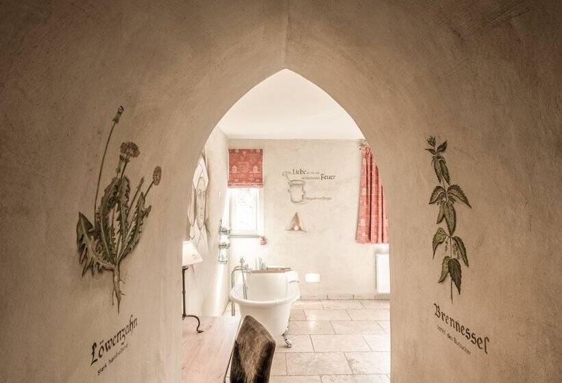 Номер Стандарт, Arthus