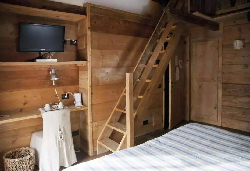 スーペリアトリプルルーム, Chalet Hotel Svizzero