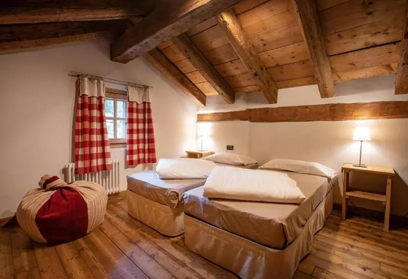 スイート, Chalet Hotel Svizzero
